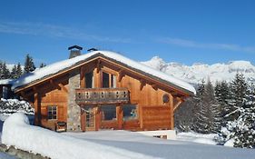 Marie Mont Blanc vue Mont Blanc